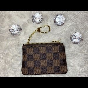 CHECKERED COIN WALLET